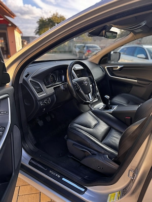 Volvo xc 60 2014 - imagine 5