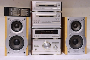 Minisistem Audio Technics HD501,Cd,Deck,Tuner,Amp,Boxe,Telecomanda.