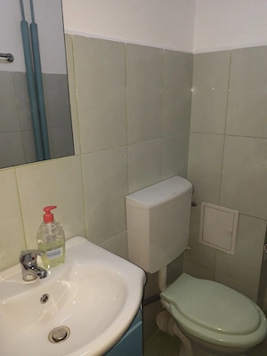 Inchiriere apartament cu 3 camere ,decoomandat - imagine 2