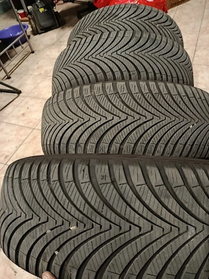 jante audi 5x112 16 anvelope iarna 225 55 16 dot 2024 - imagine 5