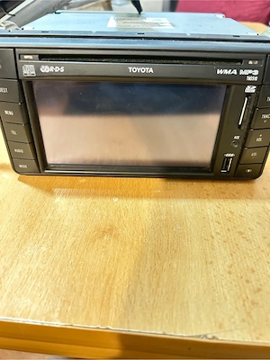 vand navigatie toyota auris