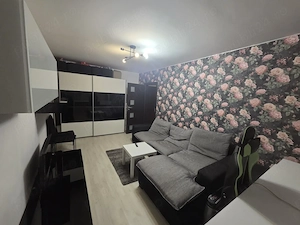 Proprietar inchiriez apartament 2 camere dristor, loc de parcare inclus - imagine 2