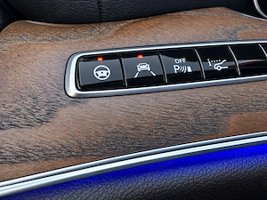 Mercedes-Benz E 220 d - imagine 6