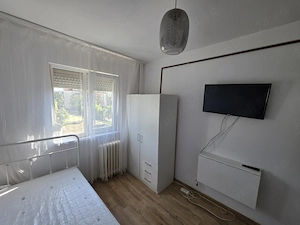 Proprietar, inchiriez garsoniera zona Dacia str Labirint et 3- fara comision 185 euro - imagine 2