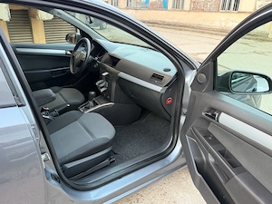 Opel Astra H 1.7 cdti 101 CP   199.000 km   AC   1.790   - imagine 7