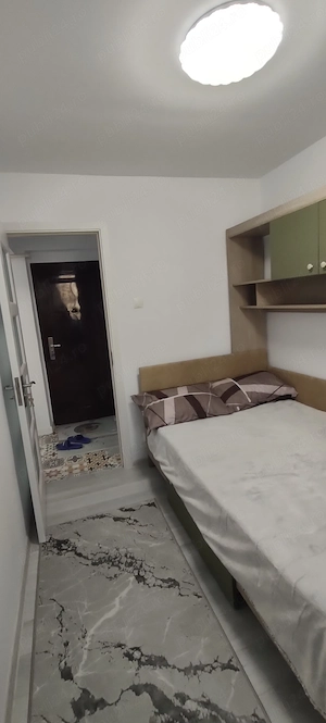 Închiriez apartament 3 camere etaj1 ultracentral  - imagine 10
