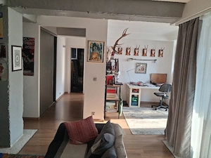 Vând apartament zona Gheorghe Lazăr 