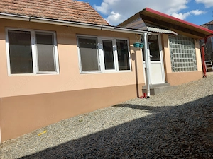 Casa de vanzare