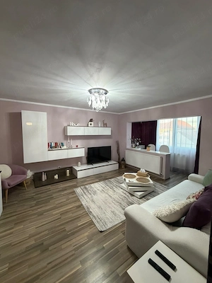 Apartament cu 3 camere, Dorobanților, 2 bai, 82 mp, decomandat, centrala, mobilat, utilat modern - imagine 4