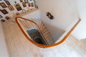 Proprietar vand vila ultracentrala in stil neoromanesc - imagine 2