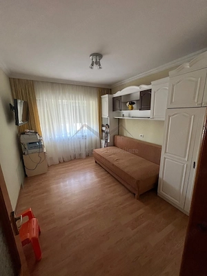Apartament 4 camere decomandat Cug- Sos. Nicolina - imagine 3