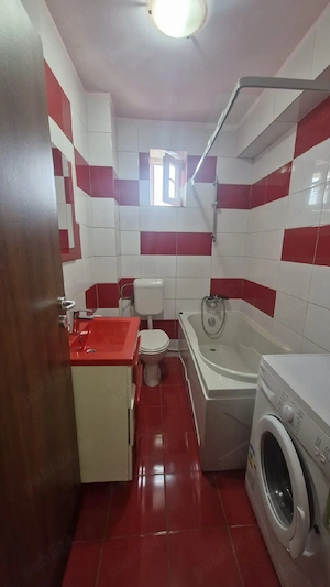 închiriez garsoniera decomanată  - imagine 3