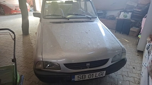 Ultima Dacie berlina cu motor de 1,6 - an 2004