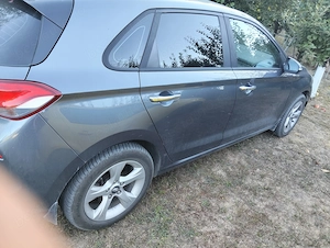 Vând Hyundai i30 2019 - imagine 2