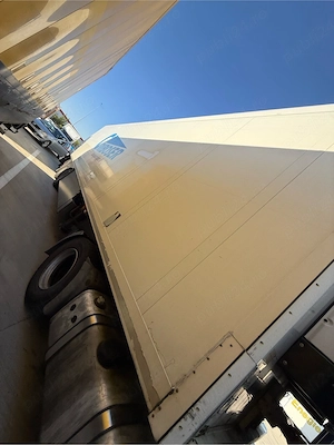 Vand Man Tga 18.440 euro 5 + Schimtz frigo 2008 - imagine 3