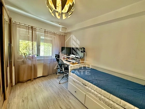 Apartament cu 3 camere, de vanzare, etaj intermediar, zona Soarelui - imagine 16