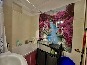 Apartament cu 3 camere, de vanzare, etaj intermediar, zona Soarelui - imagine 13