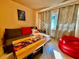 Apartament cu 3 camere, de vanzare, etaj intermediar, zona Soarelui - imagine 3