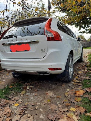 Vând Volvo XC60 2.4 D 4x4 - imagine 5