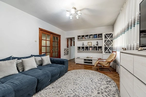  3 camere, 2 băi, parter – Aurel Vlaicu | 79.000 €