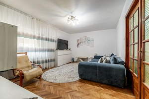  3 camere, 2 băi, parter – Aurel Vlaicu | 79.000 € - imagine 2