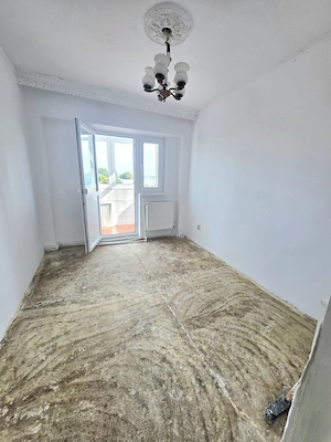 3 camere decomandate zona Bariera, sup 68 mp - imagine 2