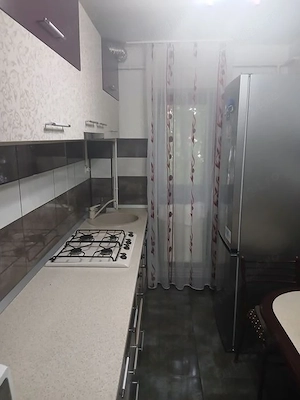 Apartament cu 2 camere, in zona Baza 3. - imagine 8