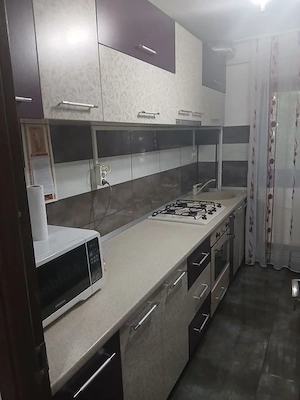 Apartament cu 2 camere, in zona Baza 3. - imagine 7
