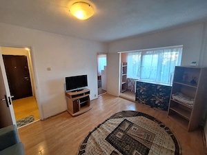 250 euro!!! Ap.cu 1 camera Et 3 cu centrala proprie Girocului - imagine 3