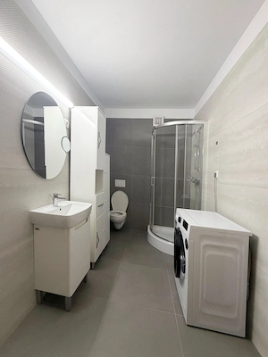 Apartament cu 3 camere de închiriat în Complex Toronto Residence, zona - imagine 13