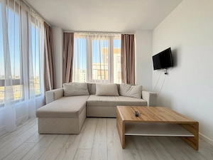 Apartament cu 3 camere de închiriat în Complex Toronto Residence, zona - imagine 5