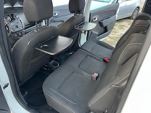 Dacia Lodgi 7 LOCURI 1.5dci 115cp 2022 TVA Deductibil - imagine 8