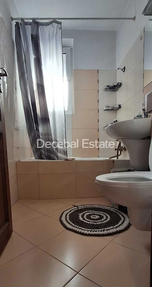 3 camere, 61 mp, Titan — bloc reabilitat, langa Parc IOR - imagine 9