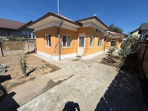 Casă renovată complet  105 mp utili  Teren 400 mp  Berceni - imagine 11