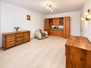Garsonieră 38,04 mp | Bucătărie separată | Renovată integral | Zona Calea Călărașilor - imagine 2