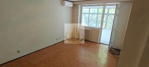 Vanzare apartament 3 camere decomandat Tineretului