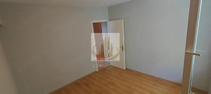 Vanzare apartament 3 camere decomandat Tineretului - imagine 6