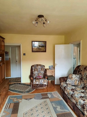  Apartament de 3 camere zona ASTRA,str Calea Bucuresti, - imagine 4