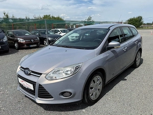 Ford Focus 06 2011 1.6 TDCI 115CP EURO5, Navigație, Volan comenzi, Geamuri electrice, Bluetooth, USB - imagine 10