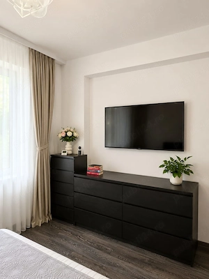 Apartament 3 camere si curte - imagine 4