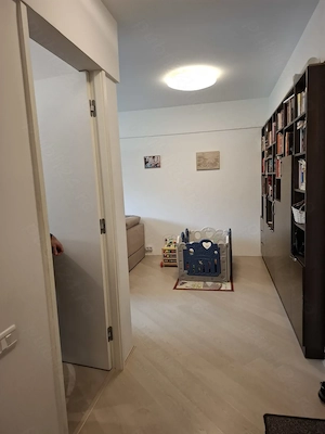 Proprietar, vand apartament 2 camere intr-o oaza de liniste si foarte mult spatiu verde!