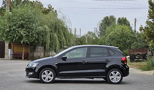 VW Polo 1.2MPI MATCH Navigatie ÎncălzireScaune Clima SenzoriParcare CamerăMarșarier Bluethoot 