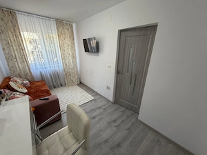 Apartament 3 camere, etaj 2 - Cugir - imagine 6