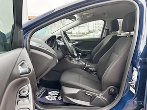 Ford Focus  - imagine 8