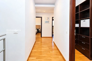 DUPLEX ÎN HERĂSTRĂU | 5 CAMERE | OFFICE | 3 BĂI | 4 BALCOANE | PARCARE 3 MAȘINI - imagine 15