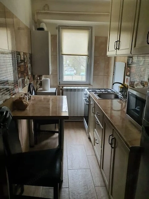 De vanzare apartament cu 2 camere etaj 1, Micro 38, 57.000 euro - imagine 5