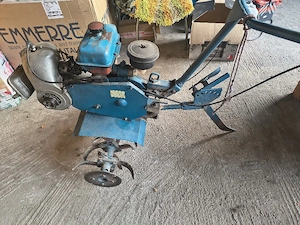 Motocultor pentru graina din italia