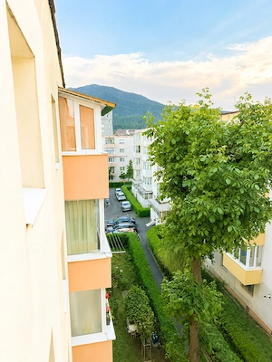 Proprietar apartament mobilat, utilat complet, izolat, zonă liniștită - imagine 3