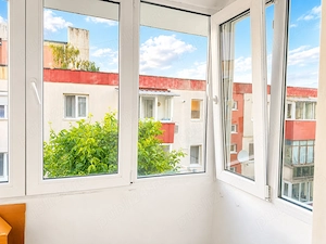 Proprietar apartament mobilat, utilat complet, izolat, zonă liniștită - imagine 4