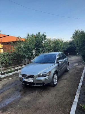 vand Volvo S40 - imagine 3